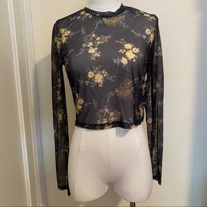 Cropped mesh long sleeve top Forever 21